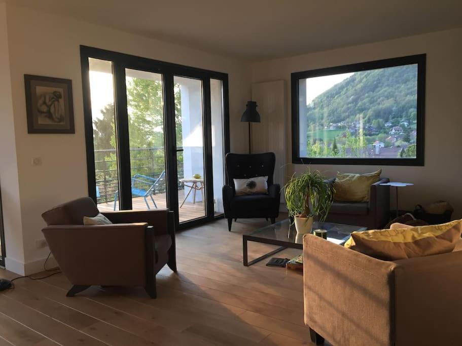 Maison De Vacances 220M2 Vue Lac Et Chateau Menthon-Saint-Bernard Exterior photo